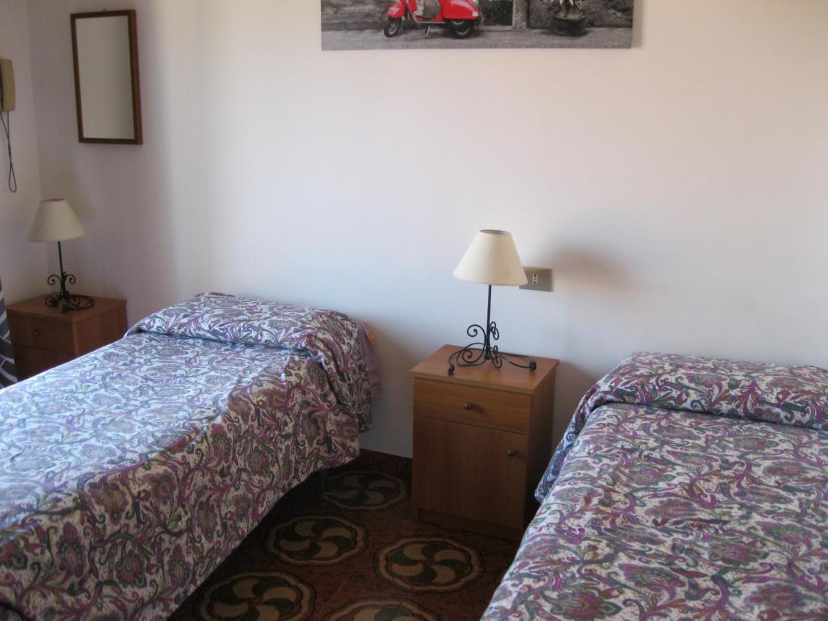 Hotel California Milazzo Bagian luar foto