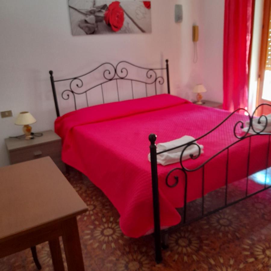 Hotel California Milazzo Bagian luar foto