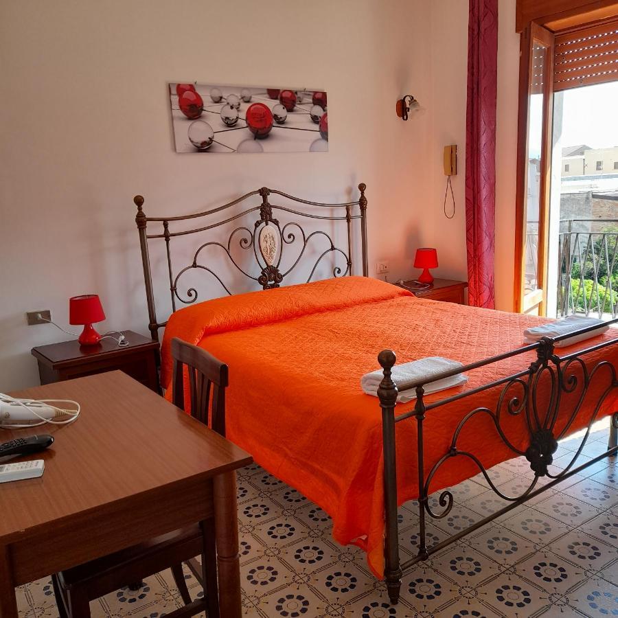 Hotel California Milazzo Bagian luar foto