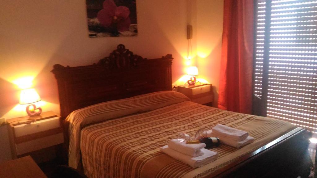 Hotel California Milazzo Bagian luar foto
