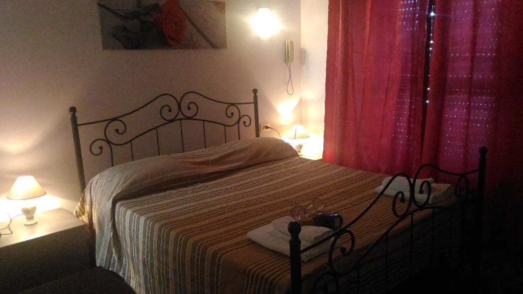 Hotel California Milazzo Bagian luar foto