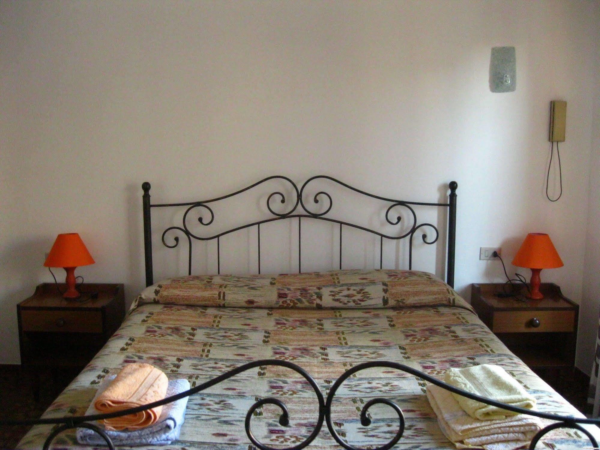Hotel California Milazzo Bagian luar foto